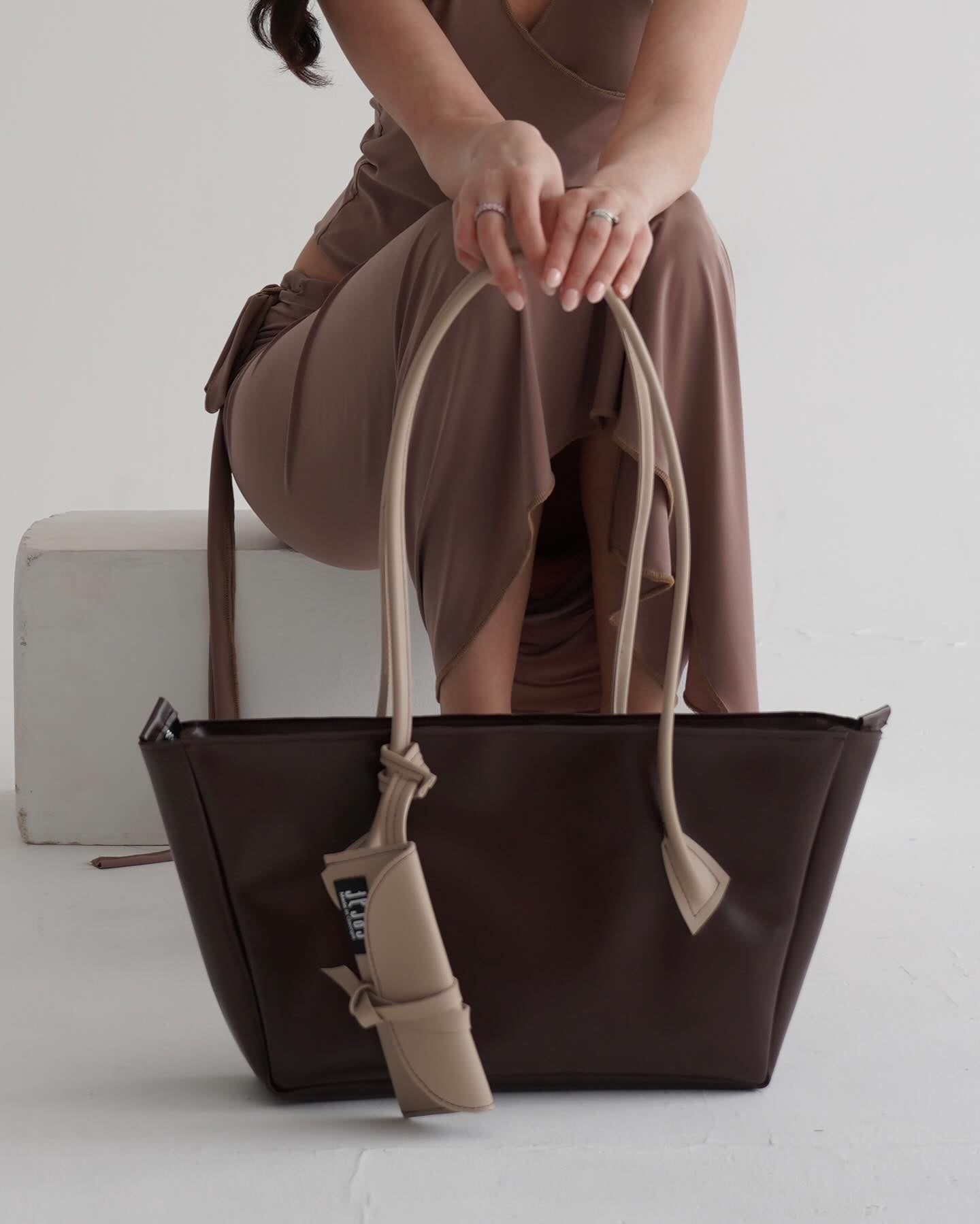Milky bag in brown
