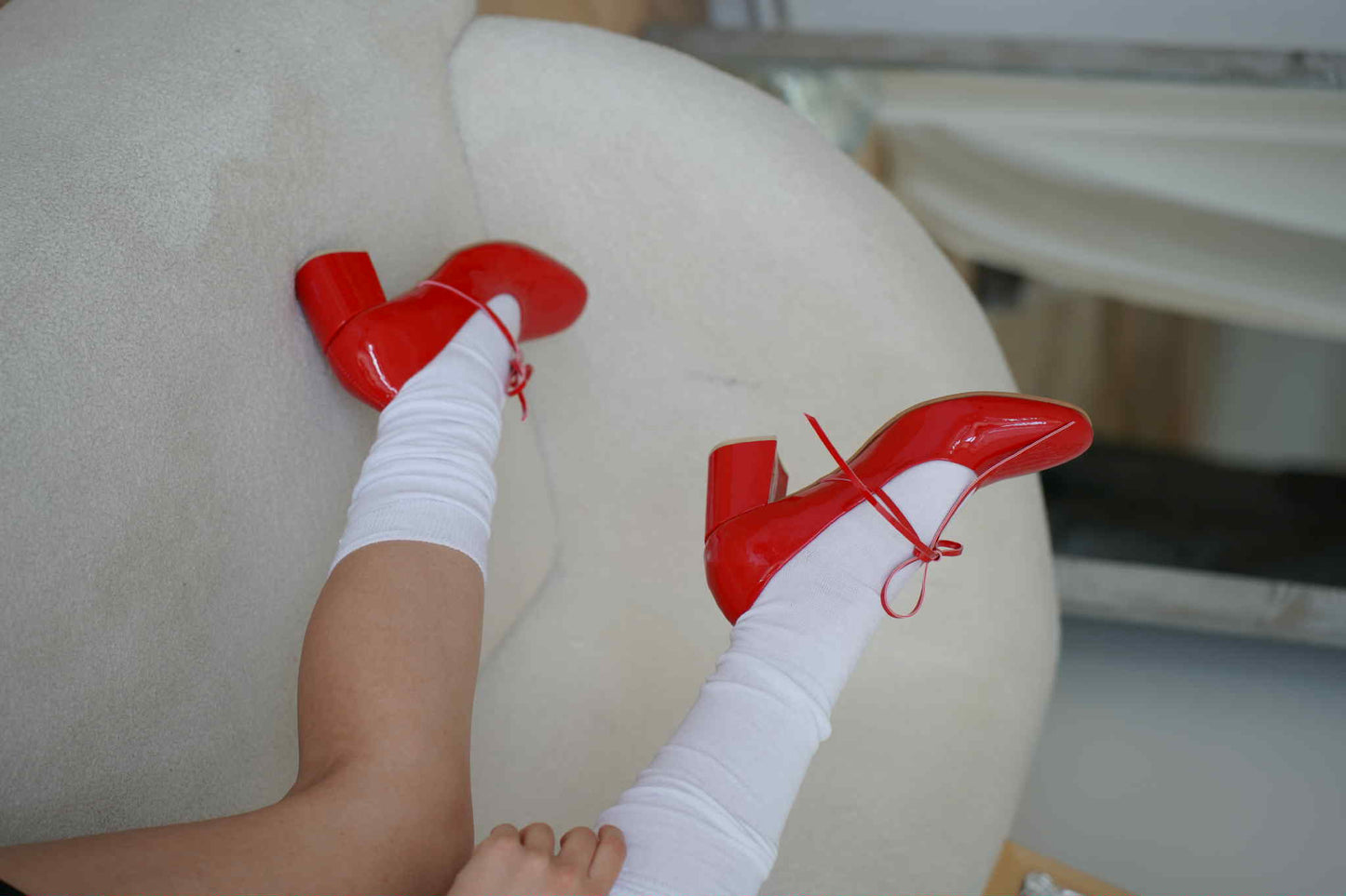 Red lacquer high heels