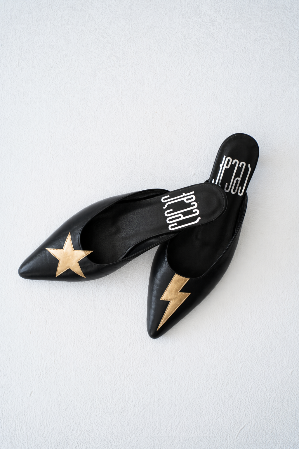 Star in Black
