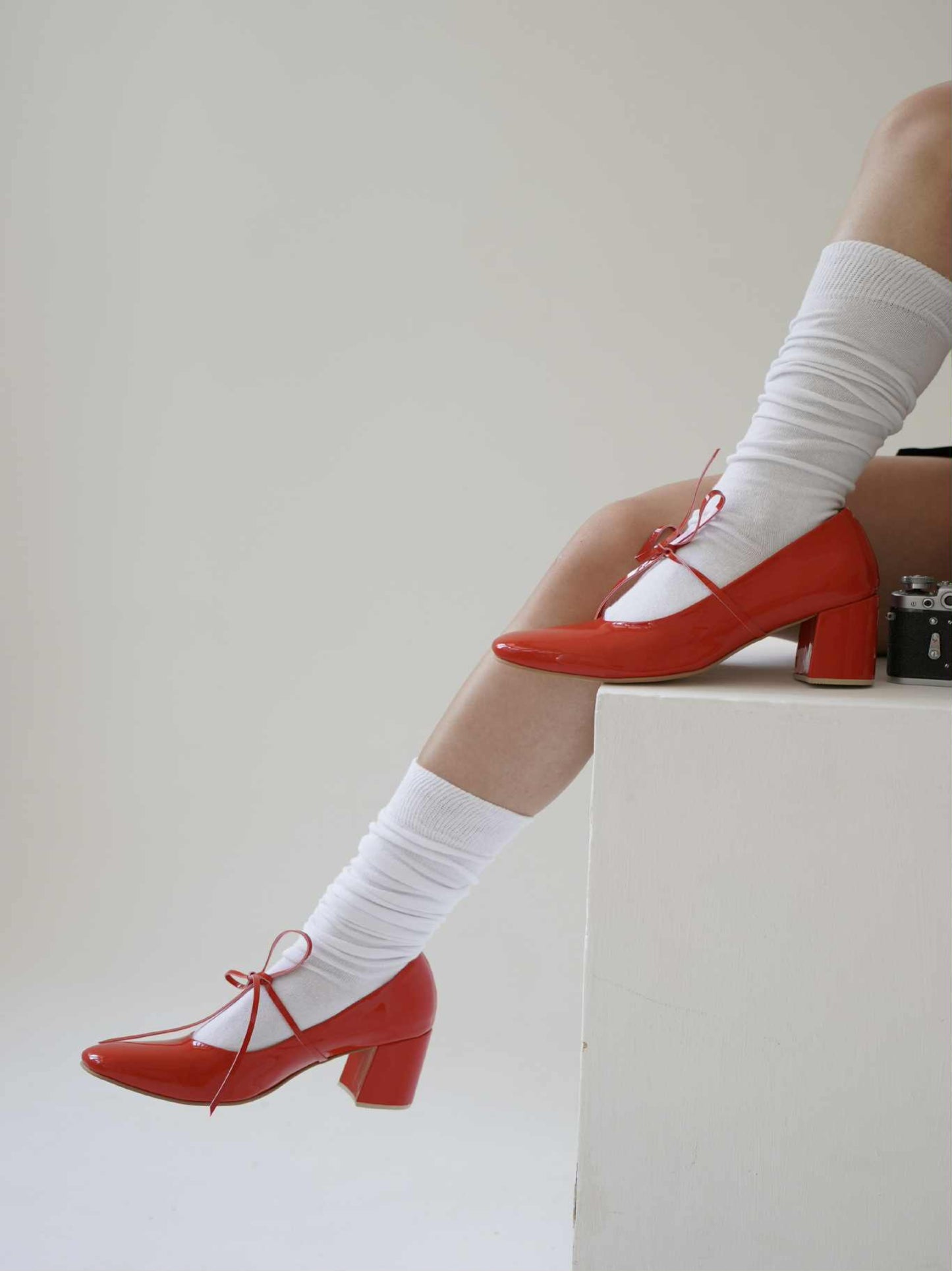 Red lacquer high heels