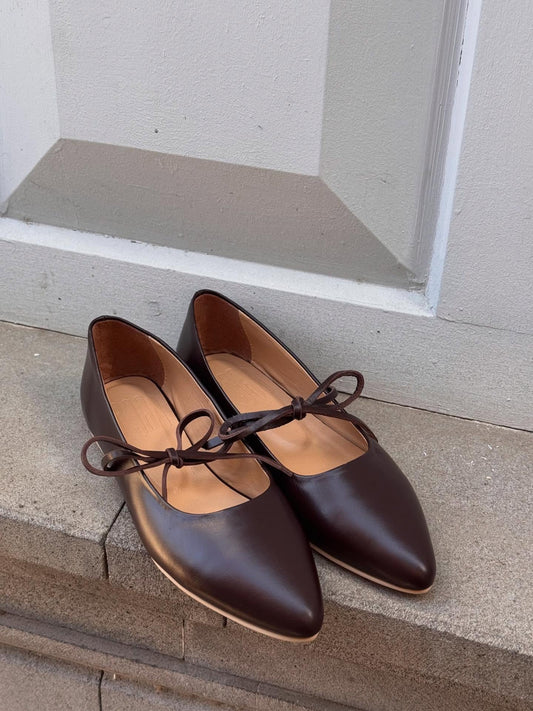 Brown ballerina flats
