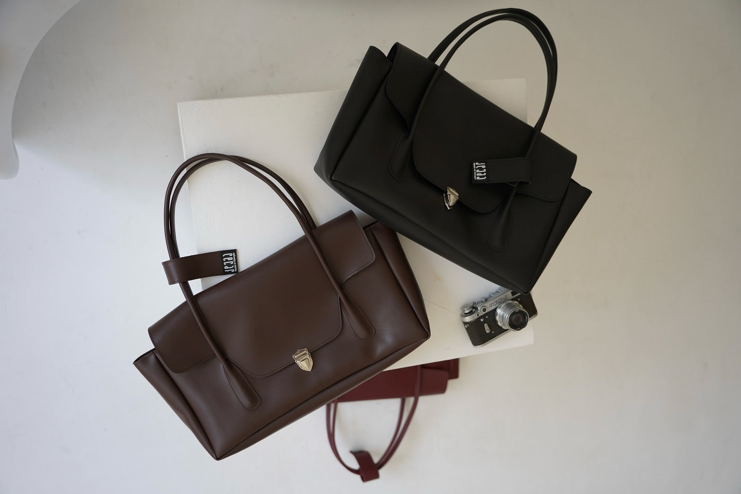 Office siren bag in Brown