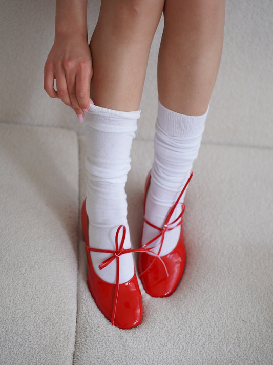 Red lacquer high heels