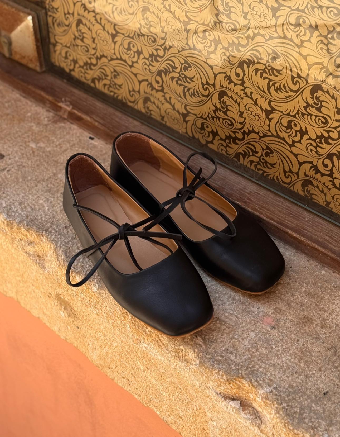 Black square ballerina flats