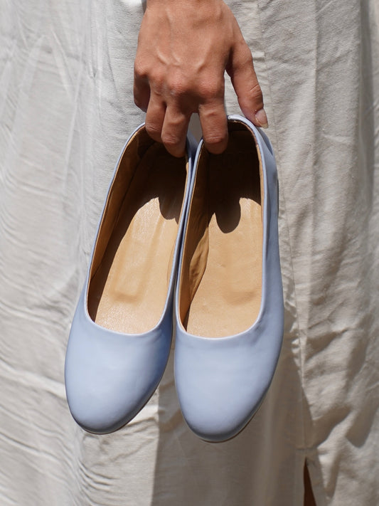 Oval flats in sky blue