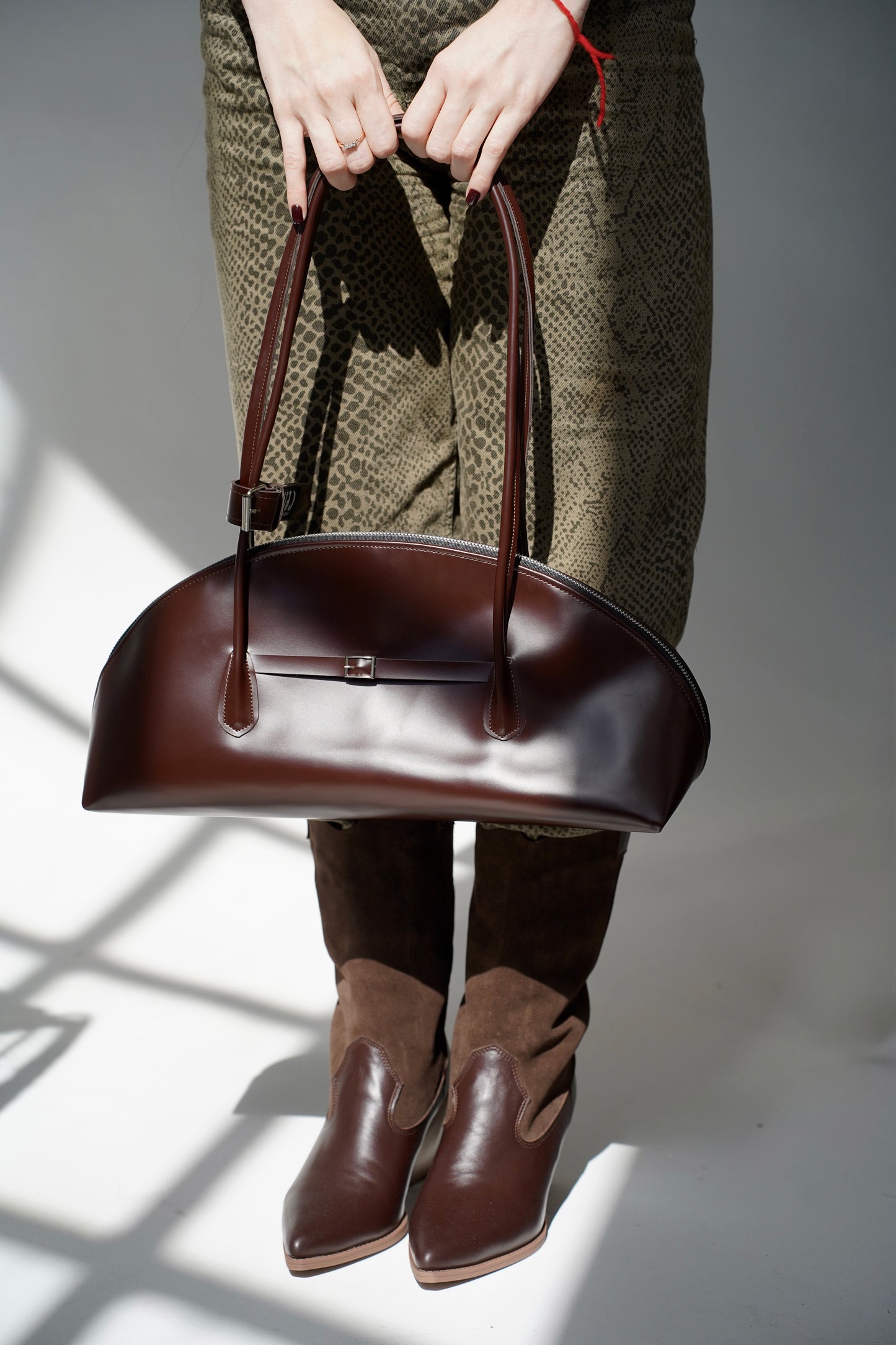 Aurora in Brown