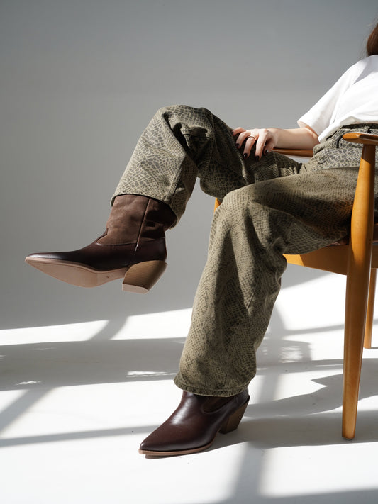 Eco leather cowboy boots in brown